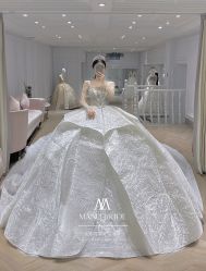 -MANLI BRIDAL婚纱