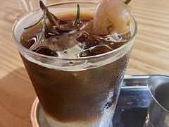 啡仔笑（荔枝美式苏打）-无牌咖啡&酒馆
