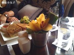 -LONG BAR 廊吧(外滩华尔道夫酒店)