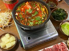 -黔有有贵州酸汤夺夺粉火锅(五味十字店)