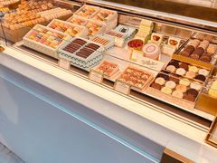 -ladurée(戴高乐机场T 2F店)