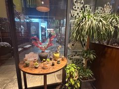 -泉畔人家·老济南经典鲁菜(大明湖店)