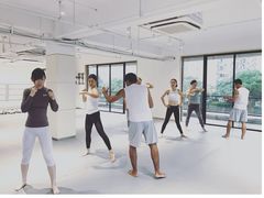-EFL巴西柔术·综合格斗·泰拳·少儿体能训练(虹桥德必馆)