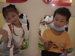 -蓝精灵乐园·世茂精灵之城主题乐园