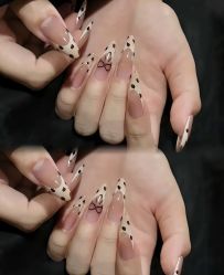 -LILY NAILS美甲美睫