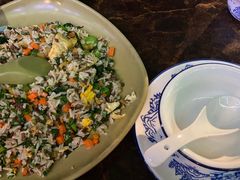 -胡须佬鸡煲四季火锅(海雅缤纷城店)