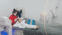 -黎蓓露·徒手骨雕蛋白抗衰·调肤管理