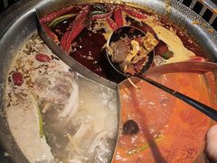 -辣伍鲜毛肚老火锅(元一店)