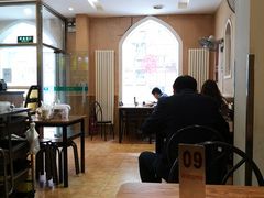 大堂-清真吴记门钉肉饼·喜多利