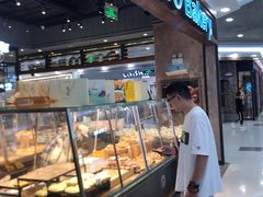 面包甜点陈列柜-东哥面包(江宁大润发店)