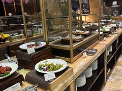 -上海皇廷花园酒店·西餐厅·自助餐