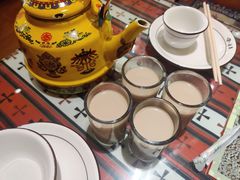 甜茶-如意林卡藏餐吧 (九寨沟店)