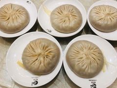 蟹粉汤包-鸿运酒楼