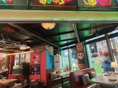 -Famous肥猫墨西哥音乐餐吧(五棵松华熙LIVE店)