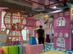 -星舰梦航(广百广场荔胜店)
