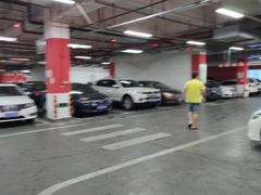 -松江万达广场-停车场