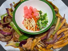 -怪噜范·老贵阳街头名小吃(鸿通城店)