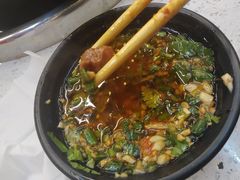 -钢管厂五区小郡肝串串香(蜀都万达店)