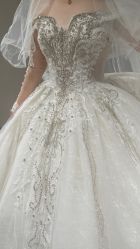 -PAI婚纱礼服设计馆【大牌租赁/高级定制】