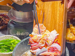 -芸山季·云南野生菌火锅(人民广场来福士店)