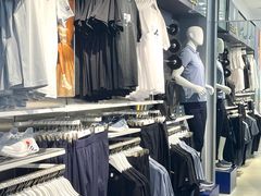 -王府井奥莱临潼小镇(临潼店)