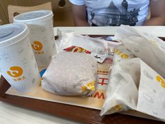 -华莱士·炸鸡汉堡(绍兴世茂店)