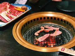 -山川小町·极番烧肉(新地假日广场店)
