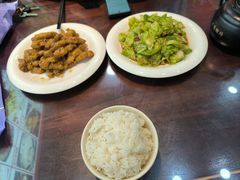 -老憨猪蹄(山大南路店)