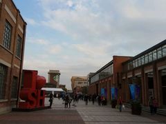 -TIMES CITY OUTLETS 时代·城市·奥特莱斯(上海国际时尚中心店)