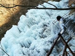 -大平台龙居瀑布旅游区