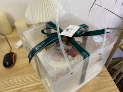 -山与蓝·轻糖鲜果蛋糕(勒泰店)