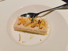 椰子蛋糕-香樟花园法式铁板烧(恒隆广场店)