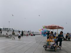 -东港音乐喷泉广场