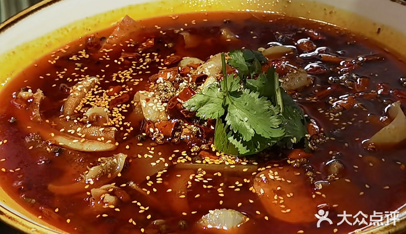 不然我只能看朋友们吃了 其他的菜只能每样含泪试一口