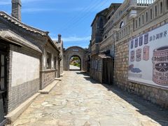 -清风小镇闯关东影视基地