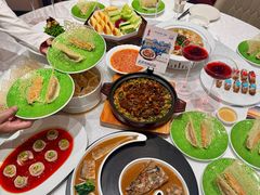 -品海楼·大连海胆锅贴馆(东港店)