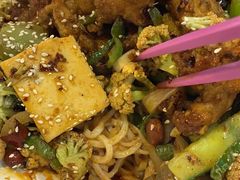 -友达面馆·酸菜鱼面(钱塘区店)