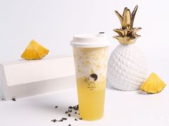 -喜茶(上海打浦桥日月光gelato lab+店)