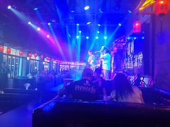 -喜鹊音乐酒馆(西街店)