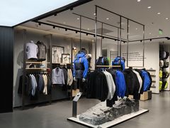 -ARC'TERYX始祖鸟(北京王府中环店)