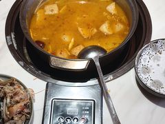 -喃喃椰·糟粕醋·椰子鸡火锅(七堡花园店)