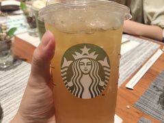 -星巴克臻选(广州好世界广场店)