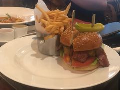 -db Bistro & Oyster Bar by Daniel Boulud(滨海湾金沙店)