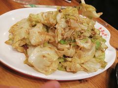 蚝油手撕包菜-老东镇啤酒屋海鲜加工·蒸汽海鲜·海鲜烧烤(台东店)