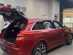 -理想汽车(世纪汇店)