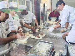 -玉龙喀什有名爱可德木烤包子