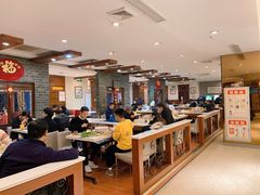 -泉福居酱骨头自助广场(南大街商业步行街店)