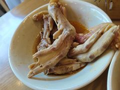 -佬钱湾仔(衣裳街店)