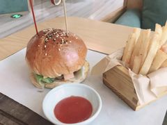 特制牛肉汉堡-EN SPACE恩空间