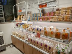面包甜点陈列柜-BreadTalk面包新语·烘焙蛋糕(富力海珠城店)